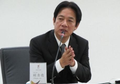 赖清德怕了？
馆长喊他出庭对质，
赖清德回应：被告才得出庭！


赖清德的回应