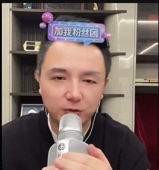 九哥称他15号要启程前往安徽金寨，金牌助理小蕾会一同前往。他表示，为筹备18号的
