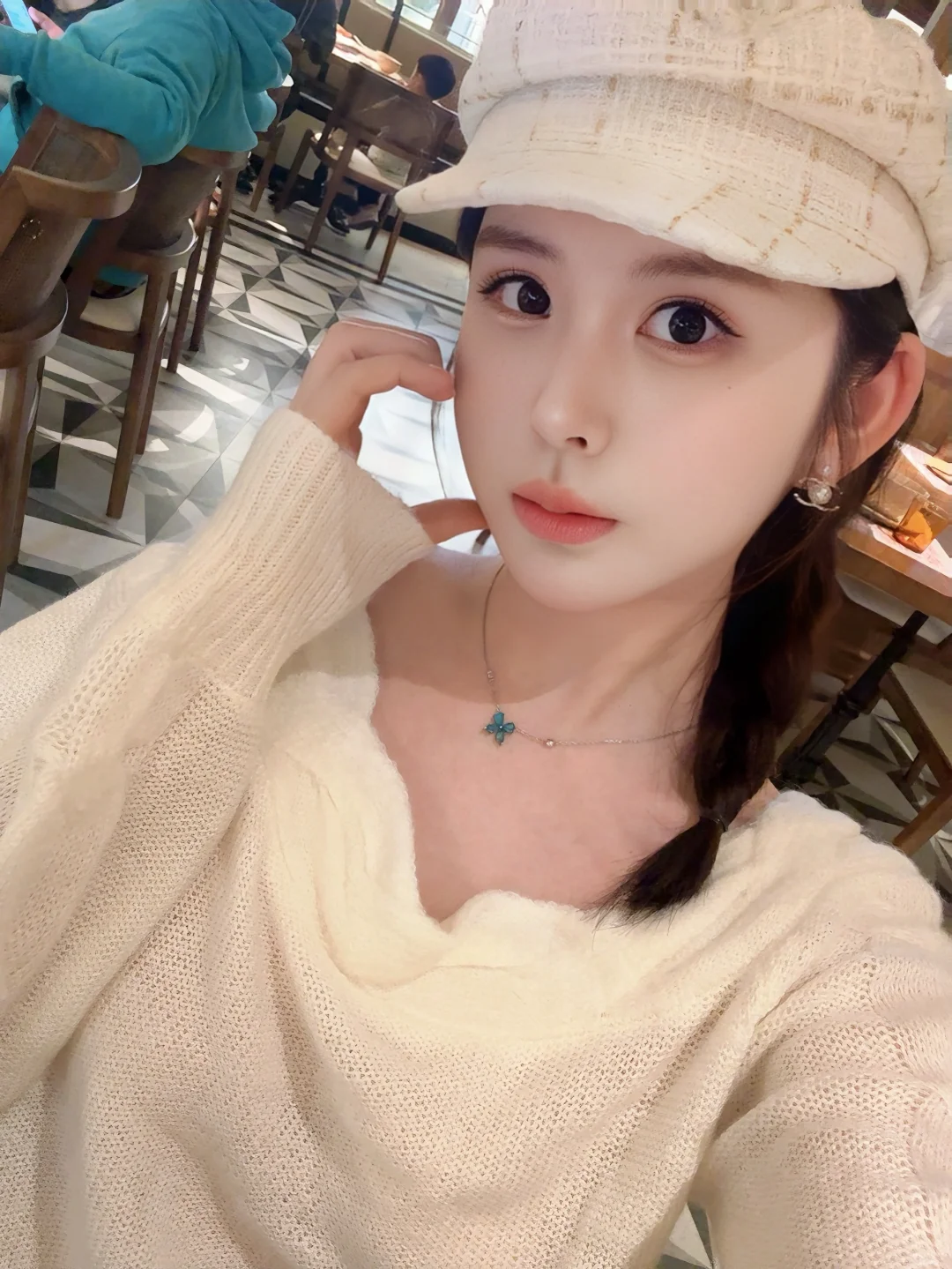 不是没有感情 只是不想那么感性