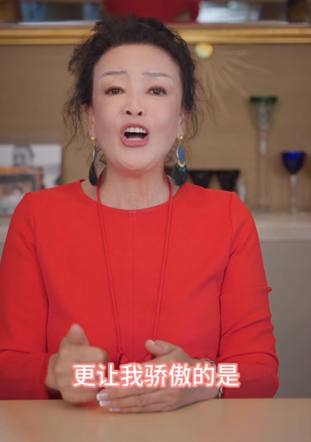 在张兰身上，
我看到了传统女性的悲哀。

那就是辛苦一辈子、操心一辈子，最后被最