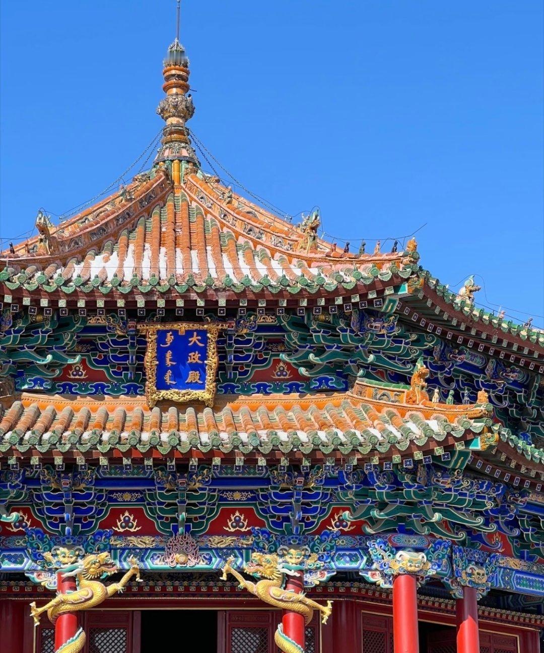 逛故宫真的永远被古人审美震撼，不是浮夸堆砌，是克制雅致的浪漫。一砖一瓦一檐一角，