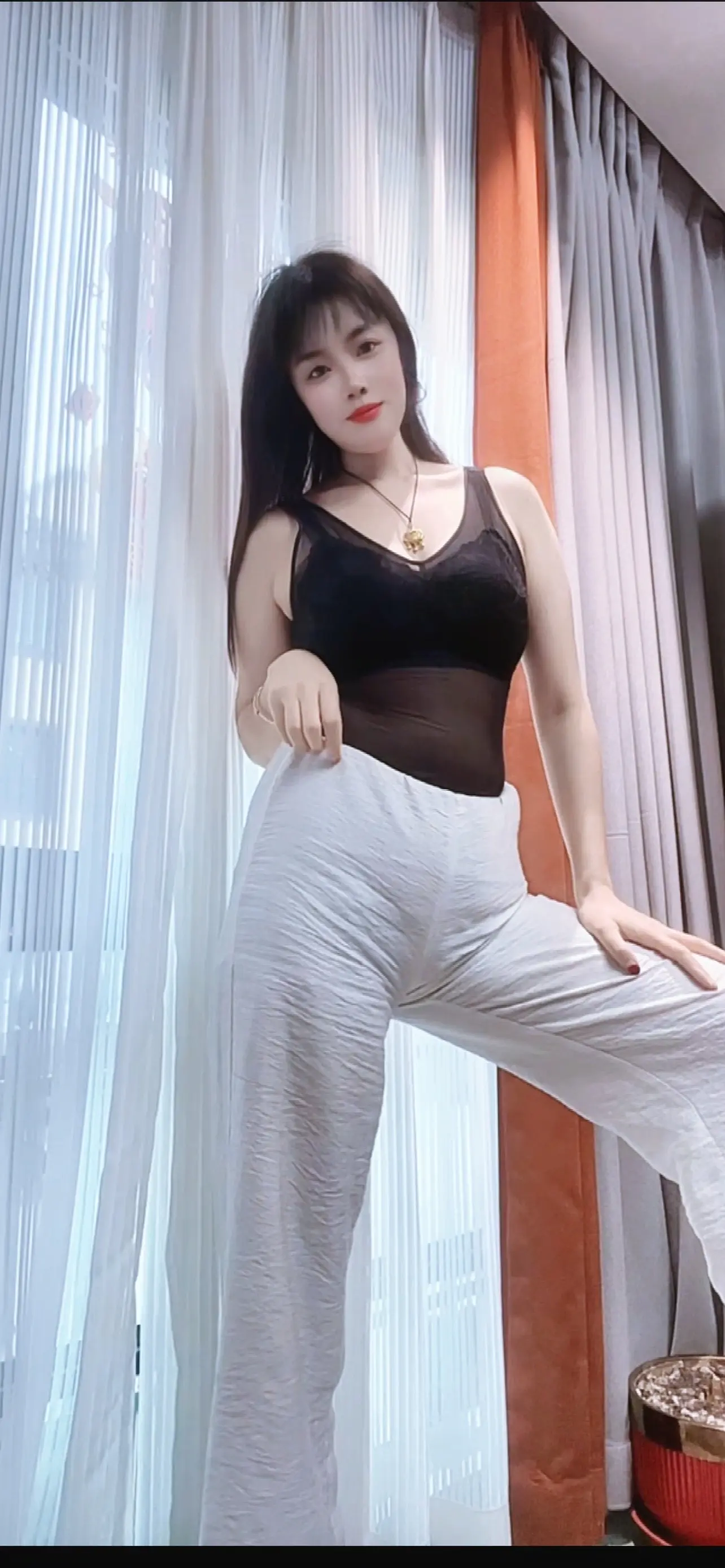 我们是如此的不同，肯定前世就应该深爱过 🔥