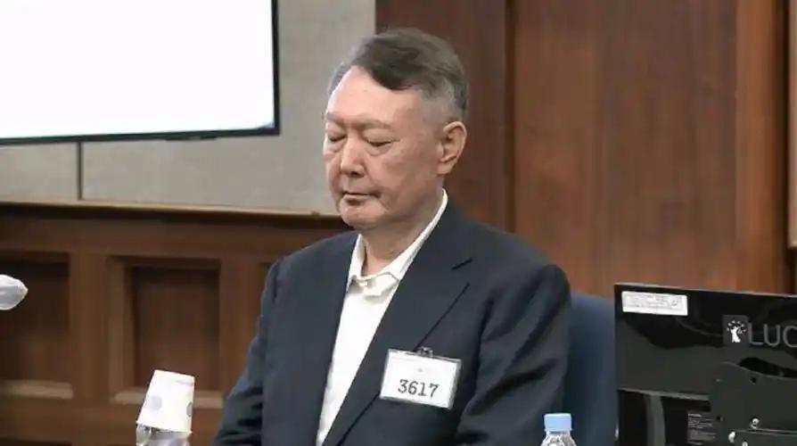 韩国前总统尹锡悦最近因为一起无人机事件被判处30年监禁，这件事在东北亚引起了不小