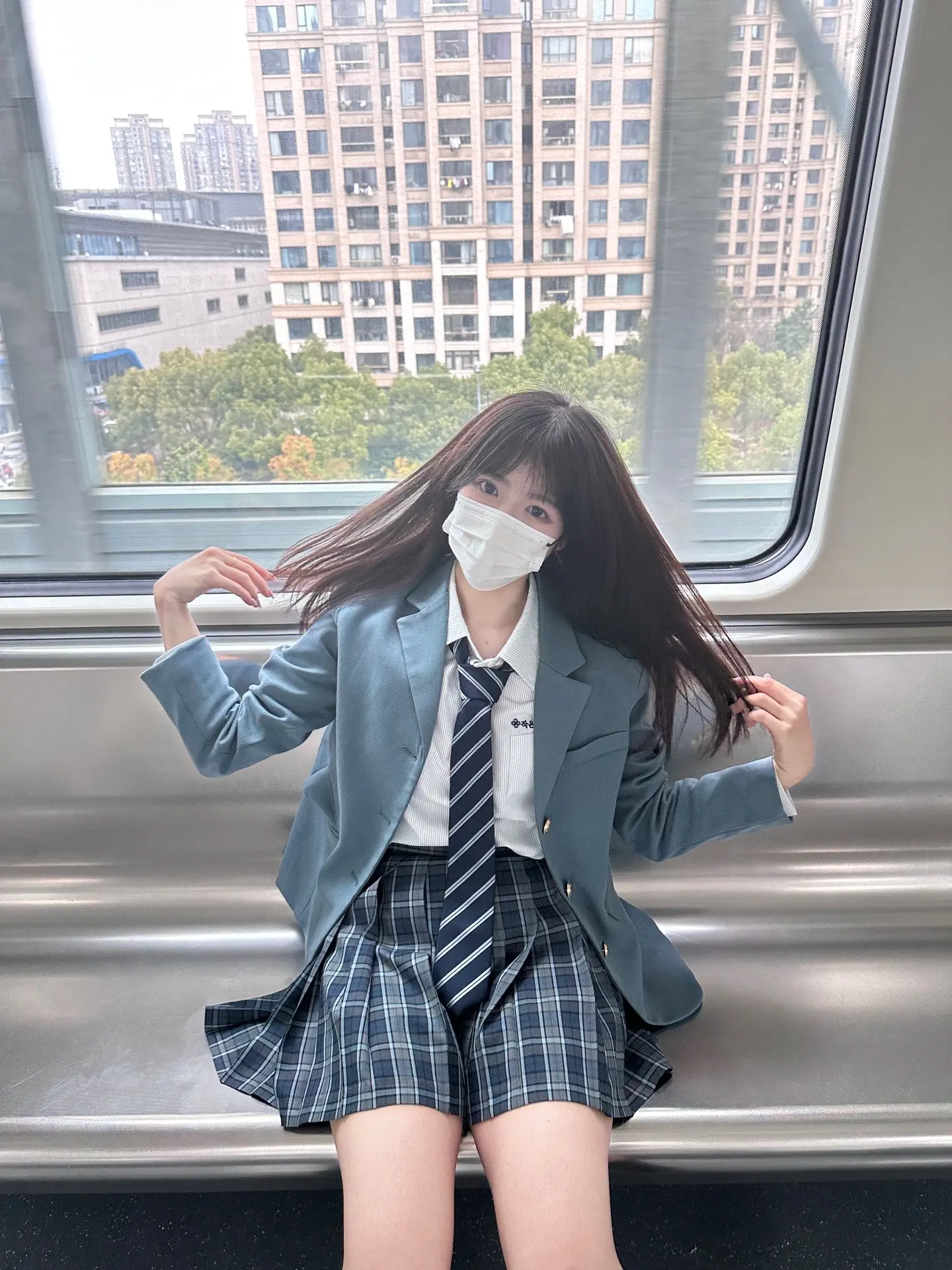 你能活三万多天 给我玩两天怎么了。