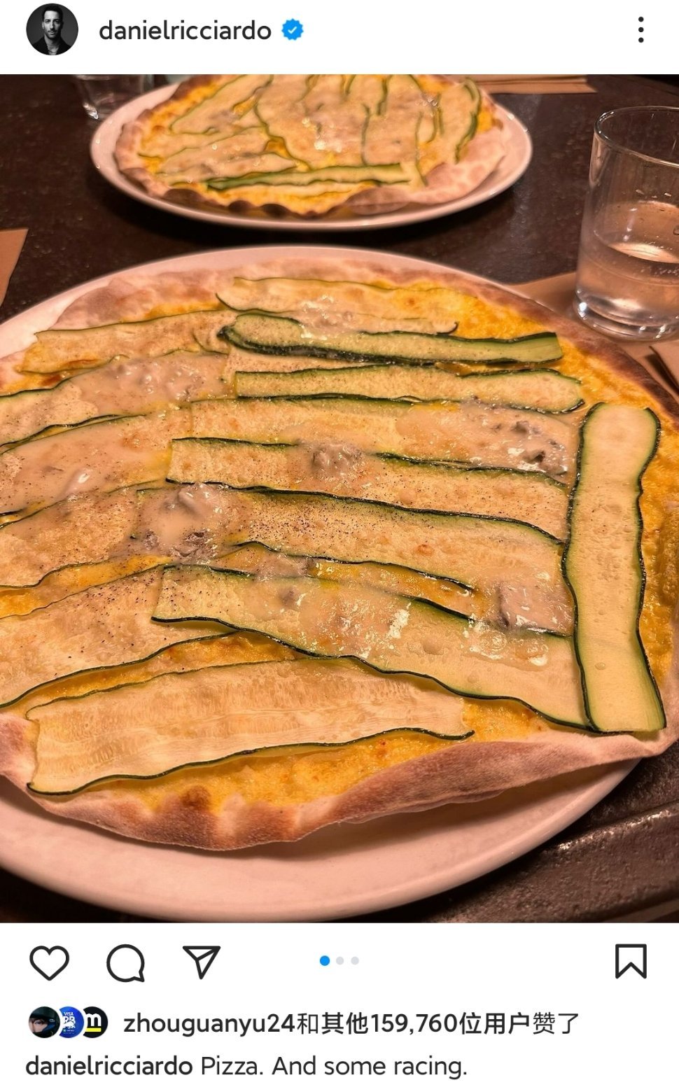 里卡多：黄瓜披萨🍕和意式香肠披萨🍕#F1##赛车##2024f1意大利大奖赛