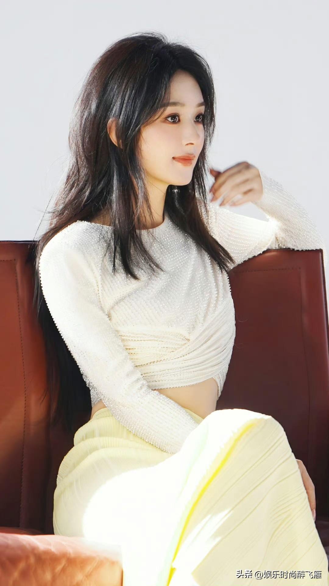 [玫瑰]【赵丽颖的美，盛世容颜！】[小鼓掌]
丽颖的美，不单单是五官精致，还有温