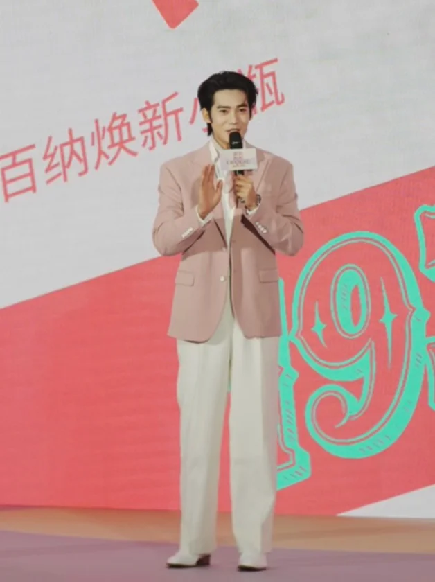 于适好帅！非粉都会震撼的程度！！