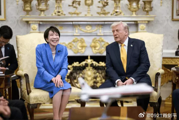 高市早苗称访美照夸张系因太感动奴性就是奴性，满脸谄媚感动因何而来？ 