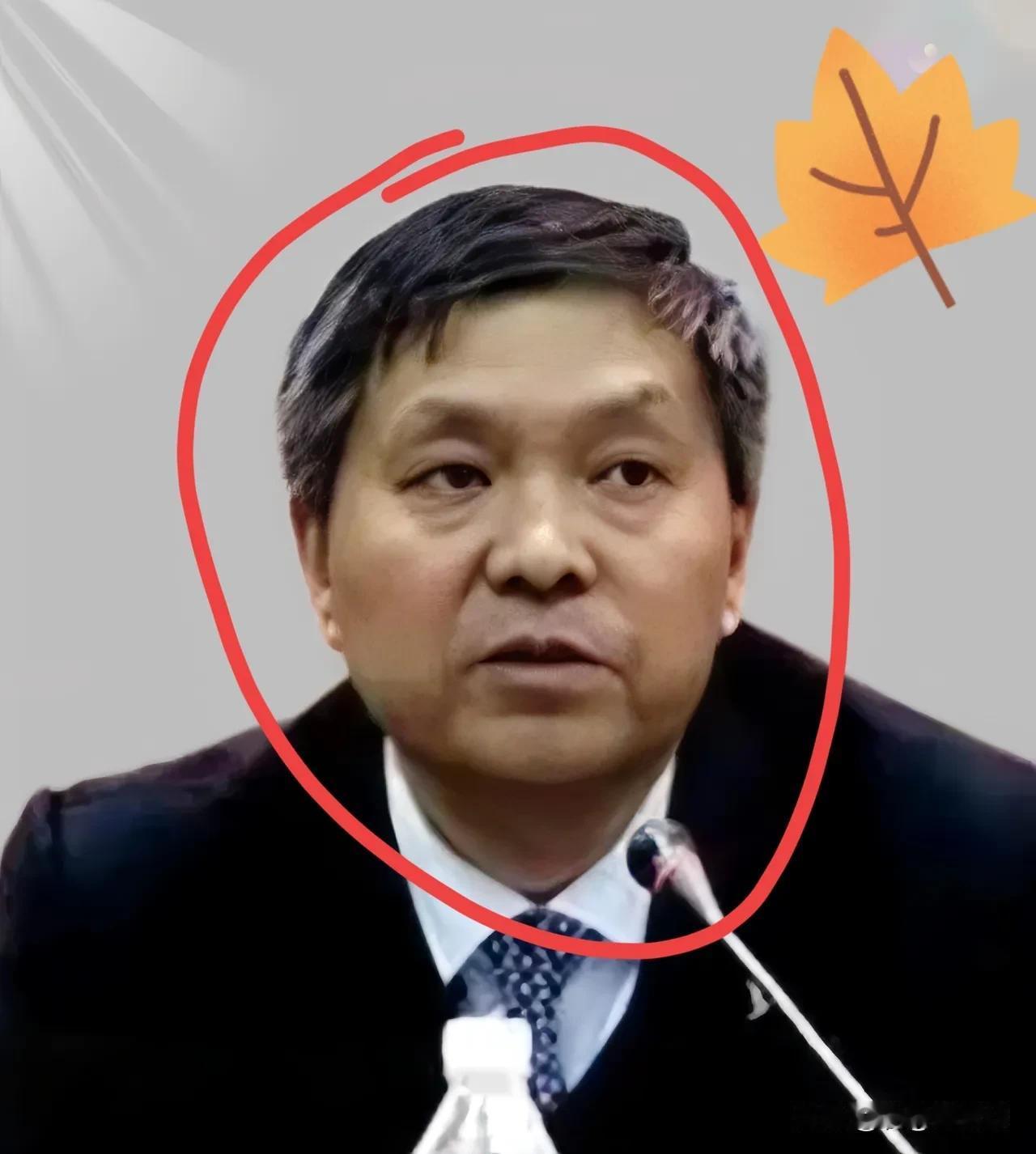真把大家当傻子糊弄呢？
卖国贼必须要严查到底！！！！
 
发个公告说“个别员工个