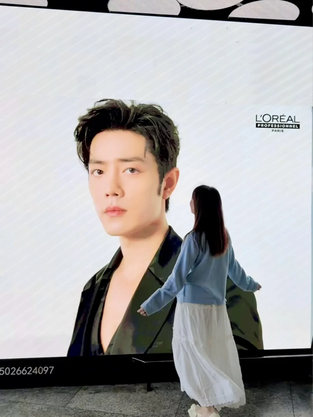 被肖战护送全程的感觉谁懂啊‼️