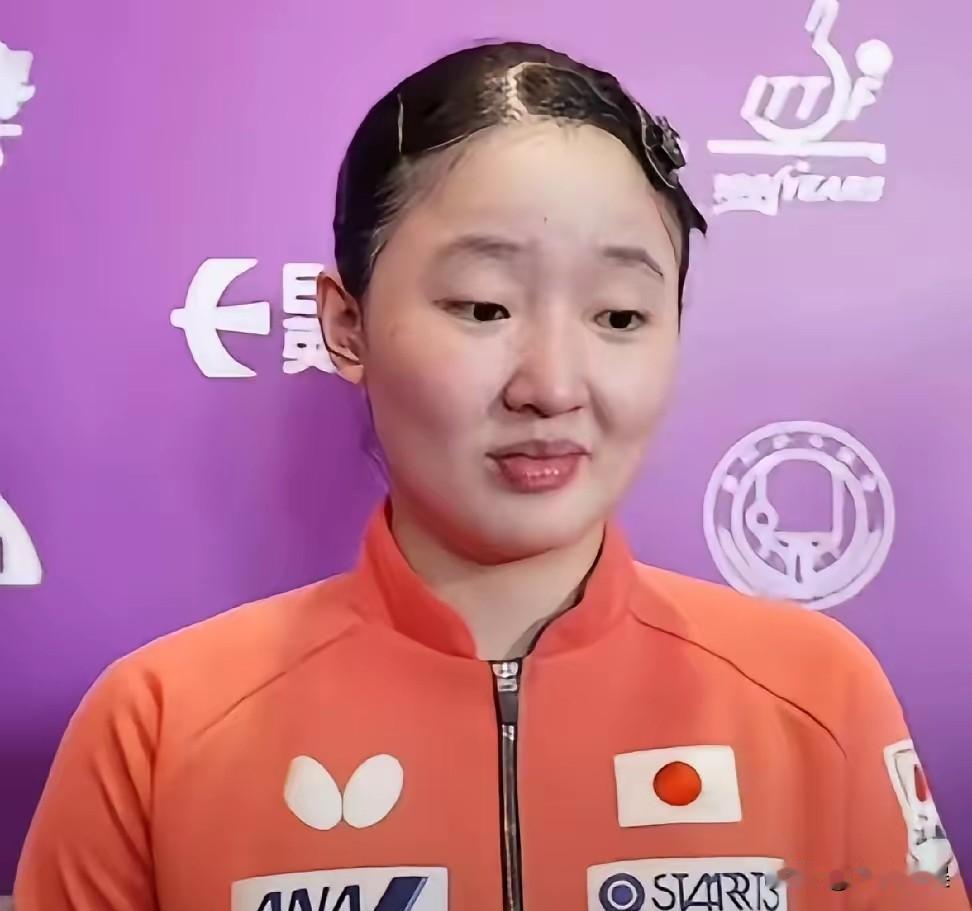 张本智和兄妹两个常常忘记自己是日本人的身份。
他们两个接受中国人采访时，总是脱口