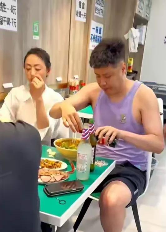 辽篮退役出去的，都是“人才”，不是“网红”“博主”、就是“教练”“顾问”，还有“