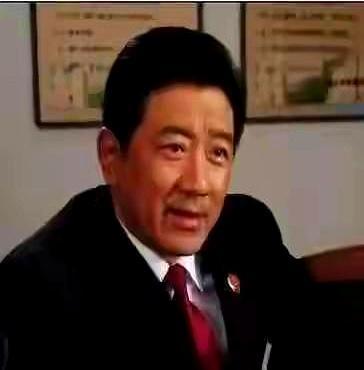 烧掉价值数百万、已拍完七成的胶片，只为把男一号彻底赶出剧组。
 
《末路1997