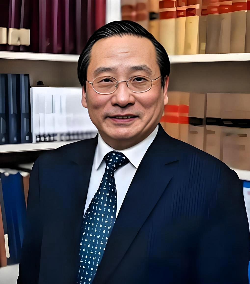 高志凯点破了一个让人脊背发凉的金融闭环：日本想卖美债想通了，日本卖不掉美债的真正