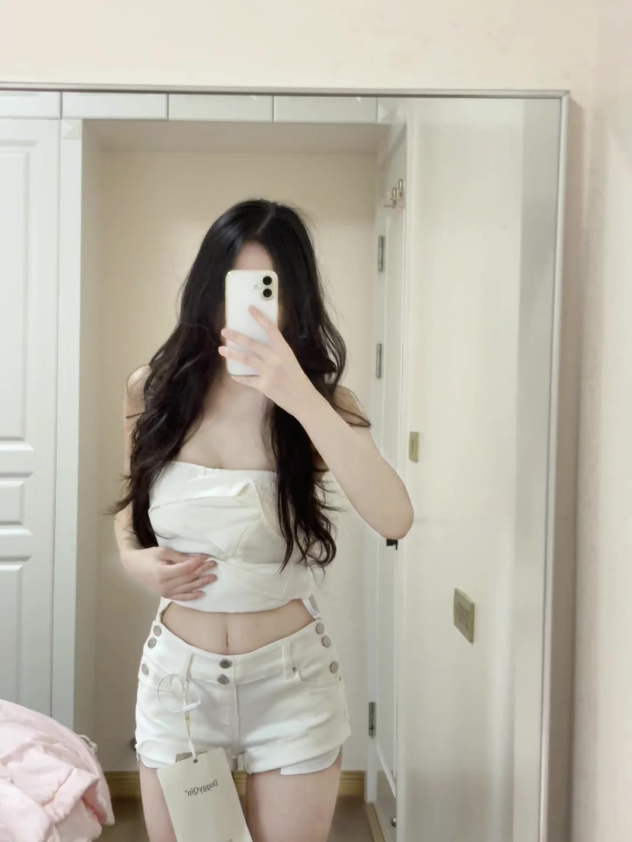 二选一 睡不着帮我选衣服