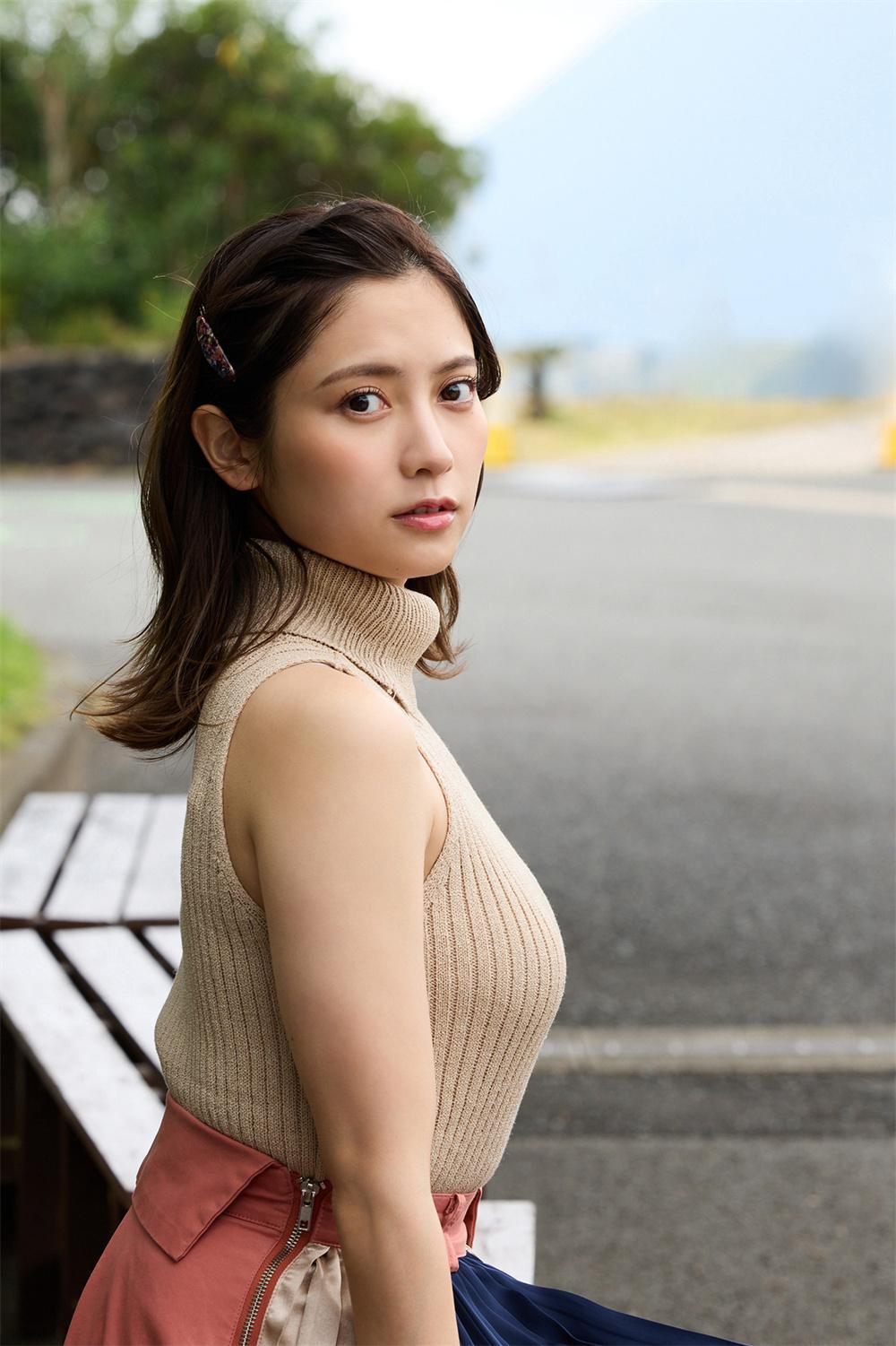 特摄剧假面骑士女演员桃月梨子——美图集5