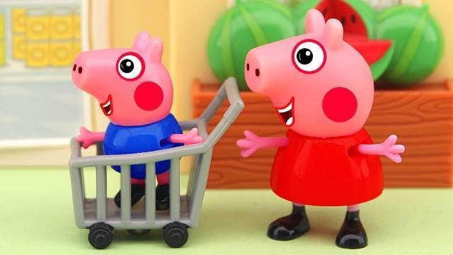 “现在不用再赶大集、跑远路了。”儿女在外工作，怕老人出门不方便，手把手教她用手机