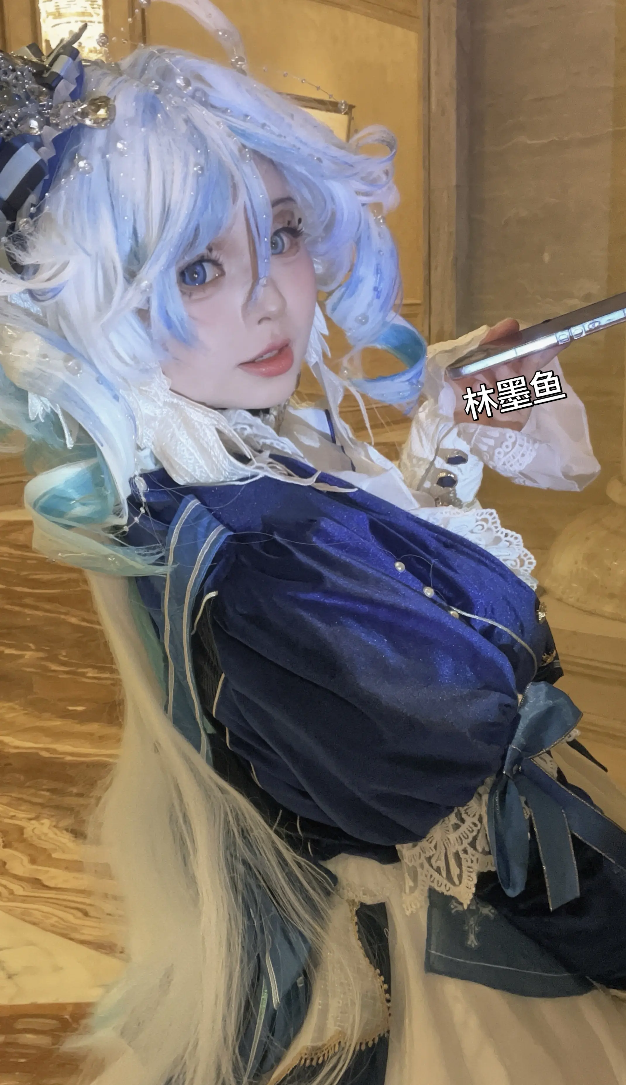 抓拍。