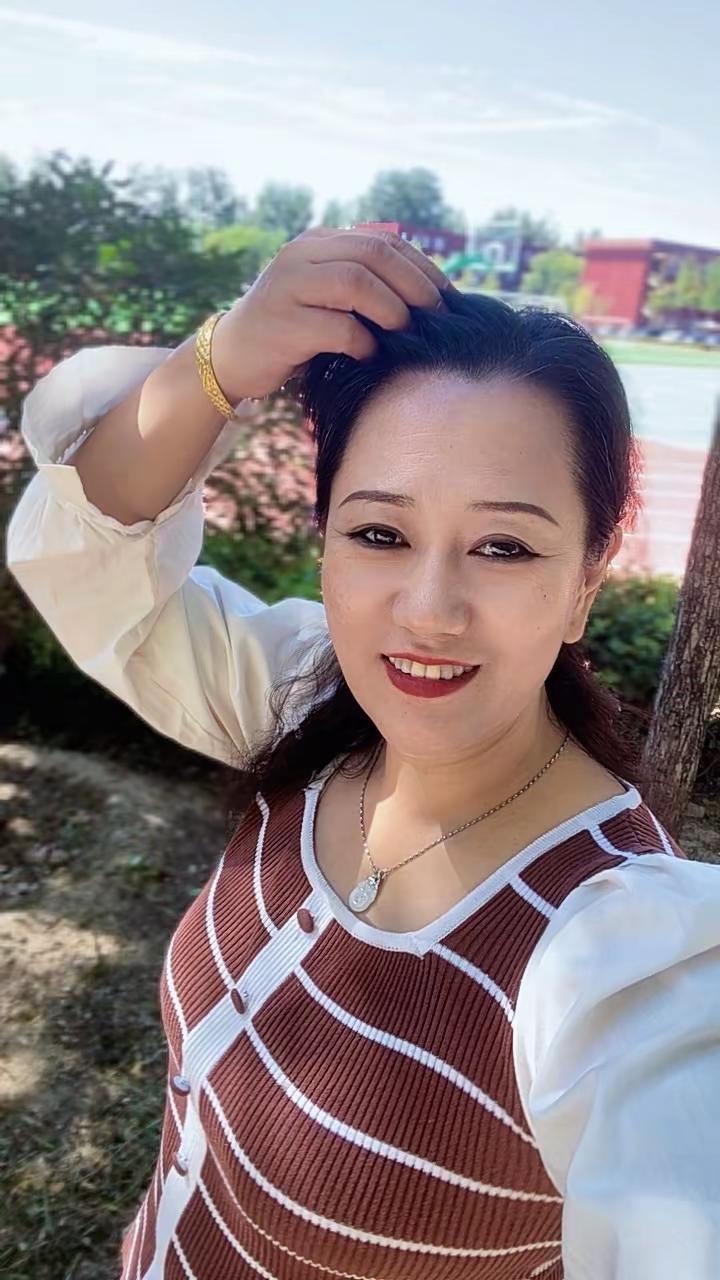 女人不用太漂亮，板板正正就够了……