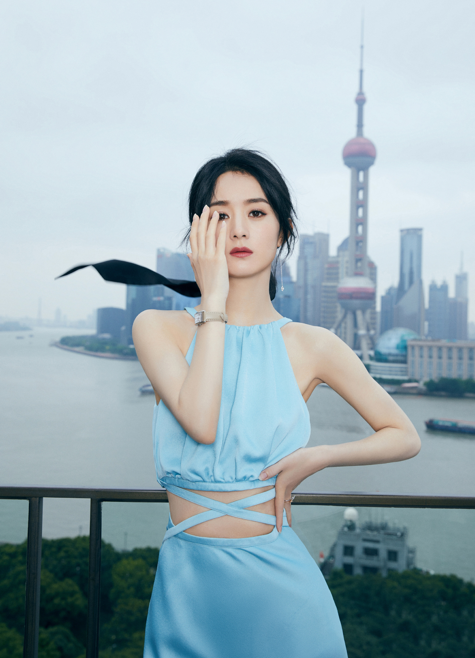 赵丽颖电影澎湖海战 zly赵丽颖黄和娘“泥潭之中成长才能发出最耀眼的力量” "?