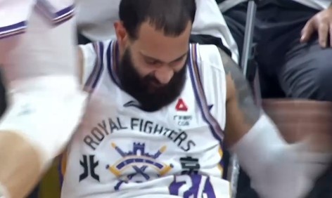 带飞球队取胜！里勒19中11砍全场最高31分 末节11分收割比赛