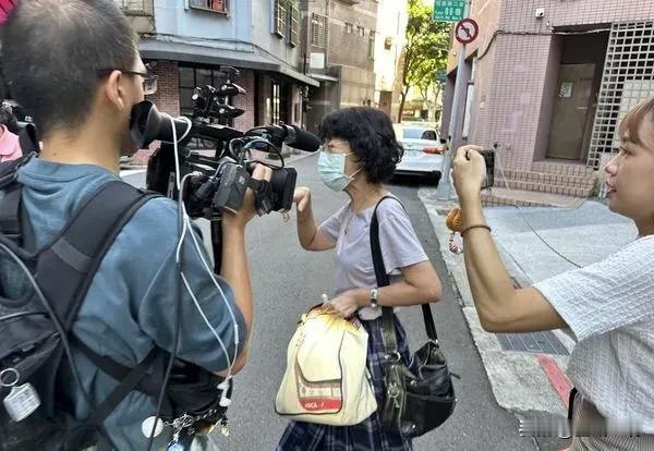 自曝换屋计划！陈佩琪证实“曾看过上亿豪宅”：要给儿压力找老婆

陈佩琪22日于脸