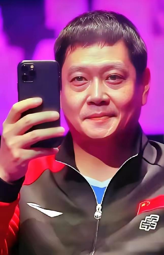 老邱被评为国家级教练，他表示：这不是自己一个人的功劳，莎莎的助力才是他前进的动力