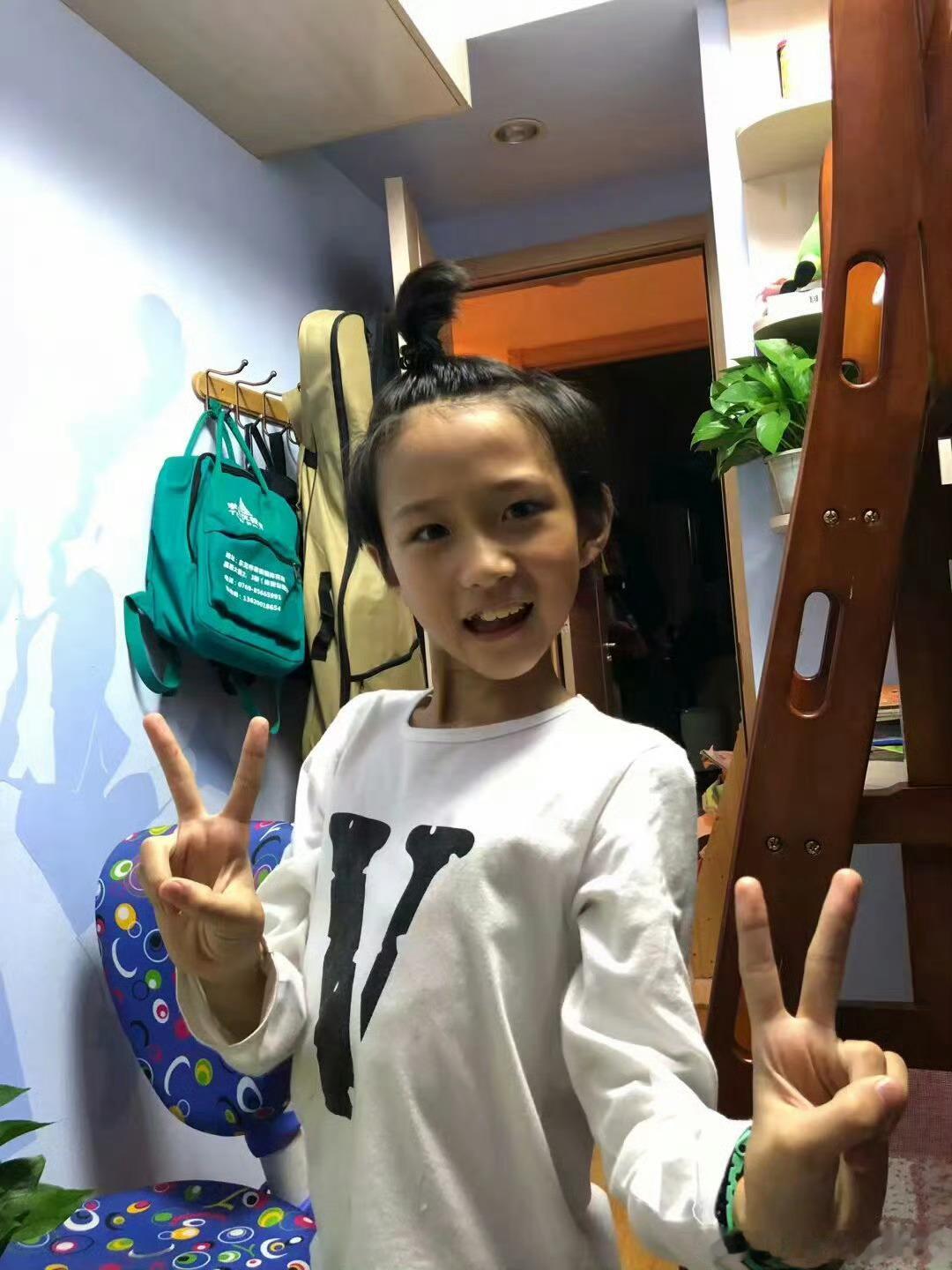 这个上下铺从小住到大，从广东住到北京