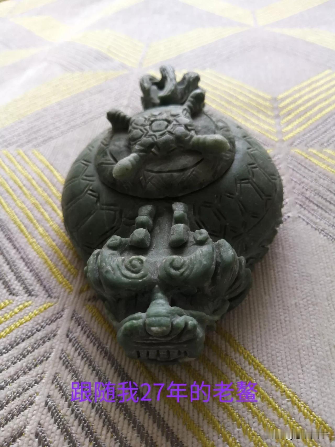 主力洗盘太狠了！
昨天拉升了七个多点，然后下砸了四个多点，以上涨两个点收盘。
今