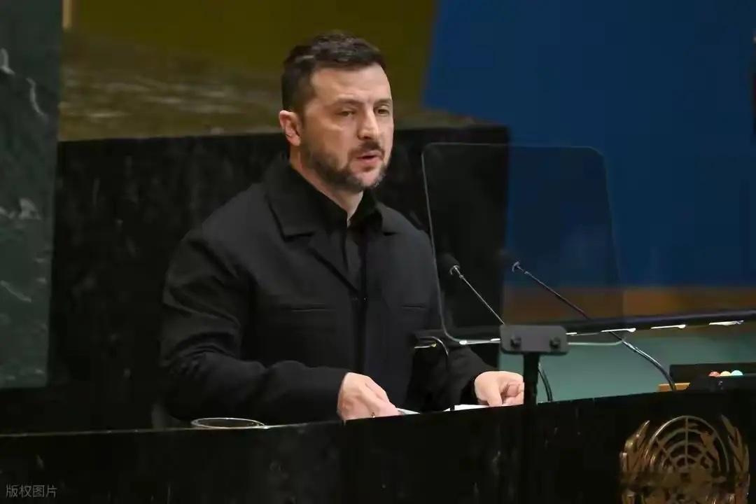 泽连斯基公布卸任时间，美国提前知晓，不见普京了，这是要跑路？在9月的联合国大会上