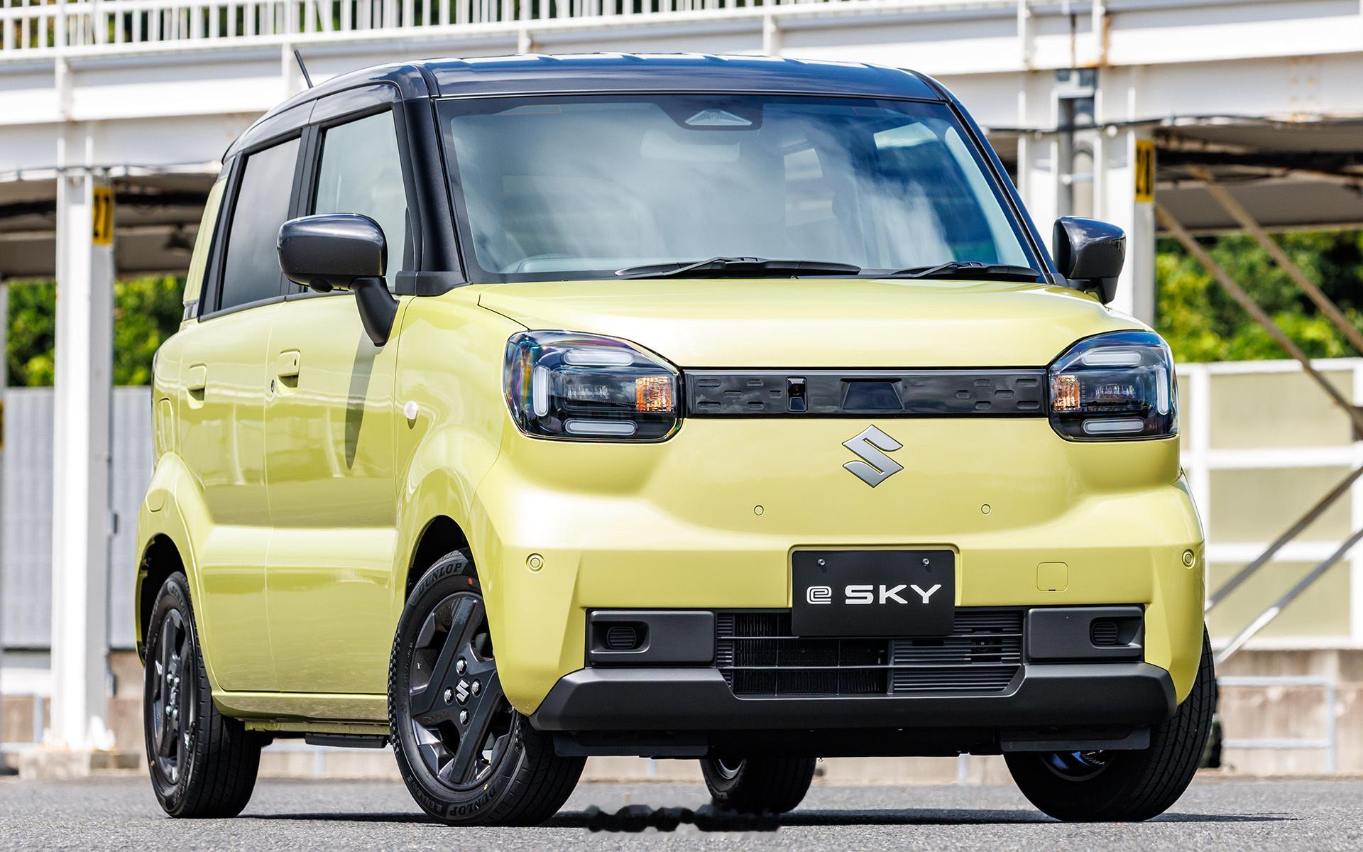 铃木纯电轻自动车e SKY基于专为纯电Kei Car设计的新平台，车身尺寸339