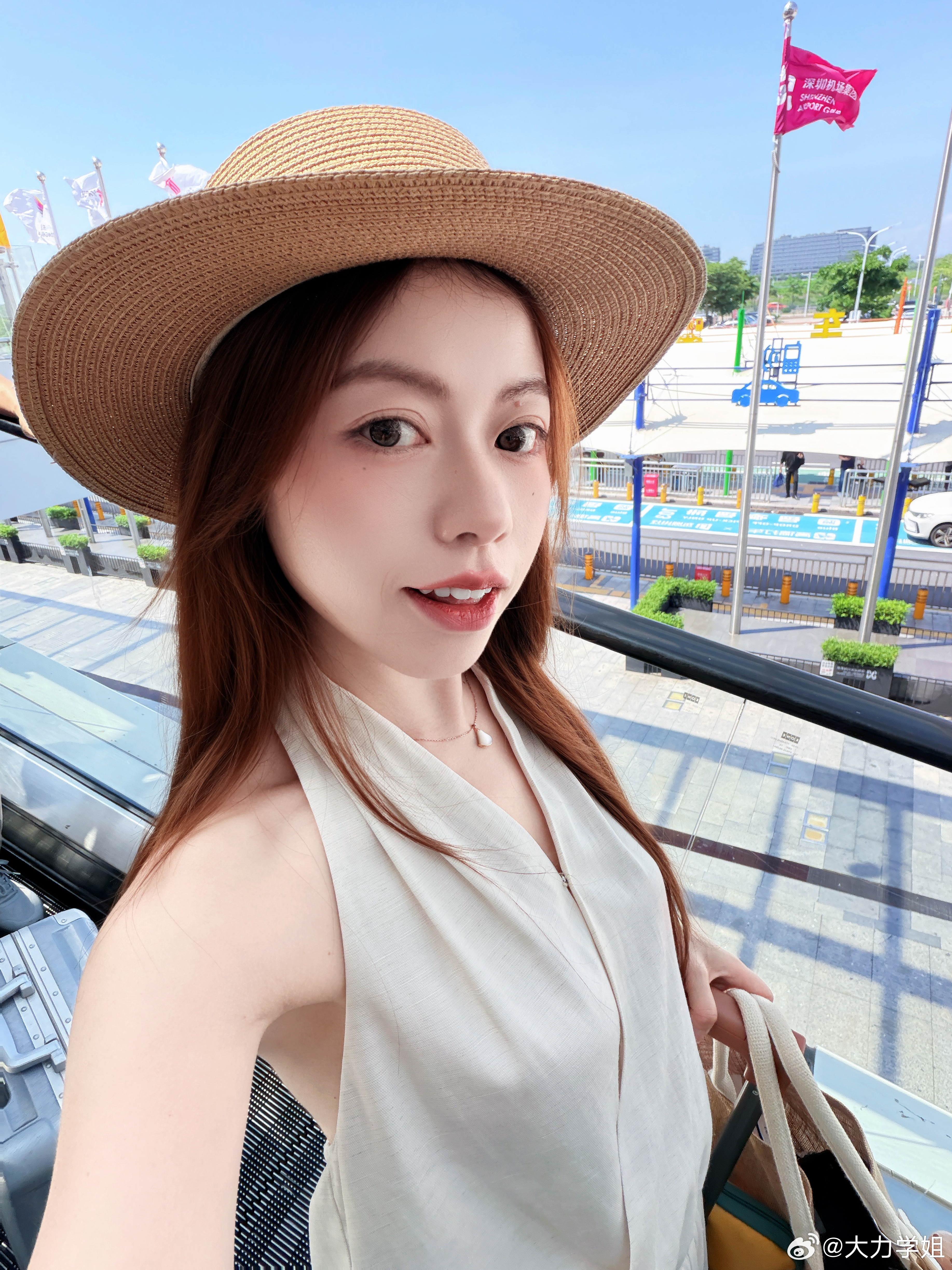 好久没回广东了竟然这么热