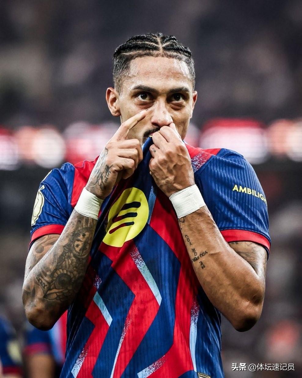 拉菲尼亚越来越有领袖气质了，他完全有能力带领巴萨走的更远。

据透露，在西超级杯