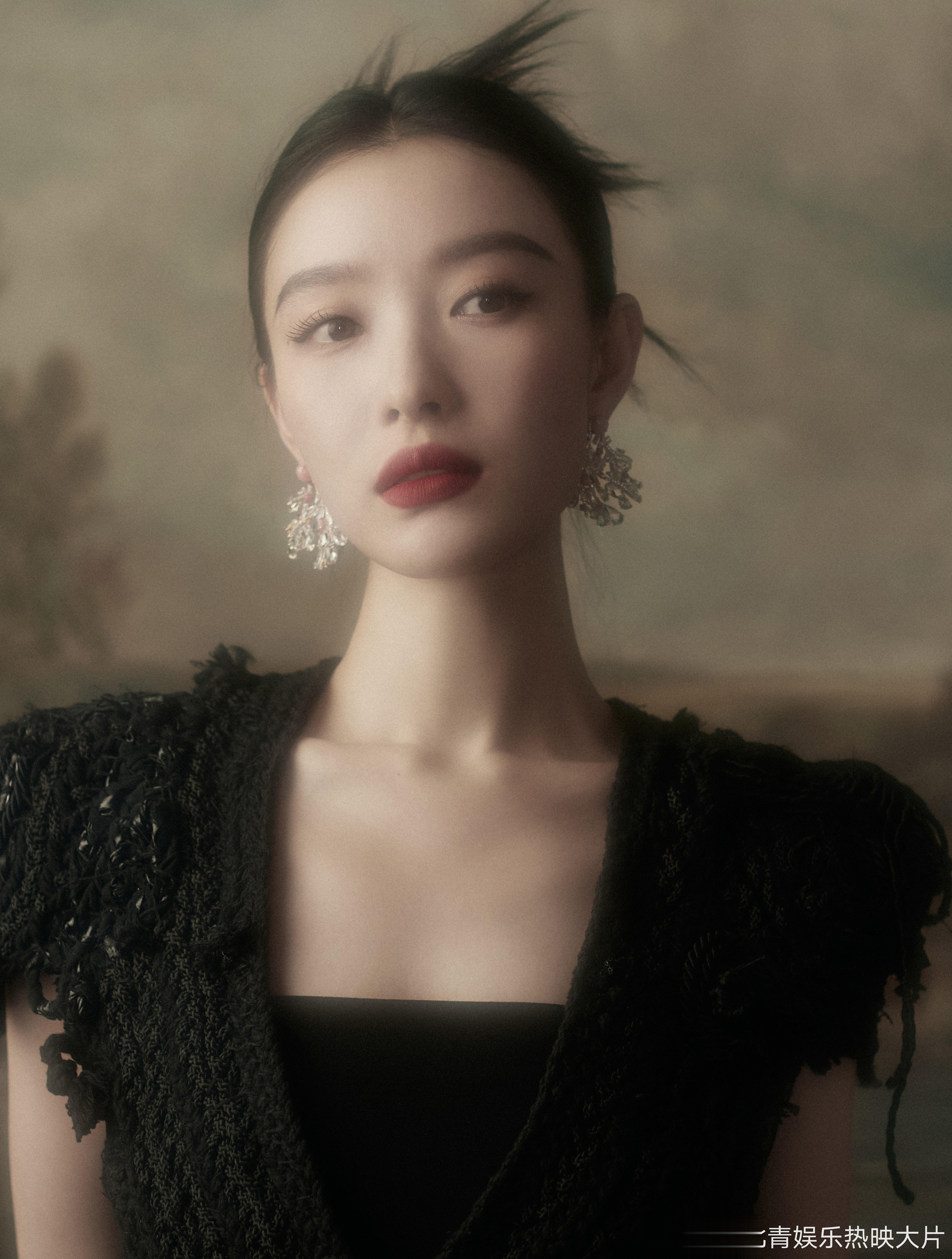 #倪妮 油画里的美人# 女娲捏我的时候肯定没有像倪妮这么用心！姐姐好美！ ​​​