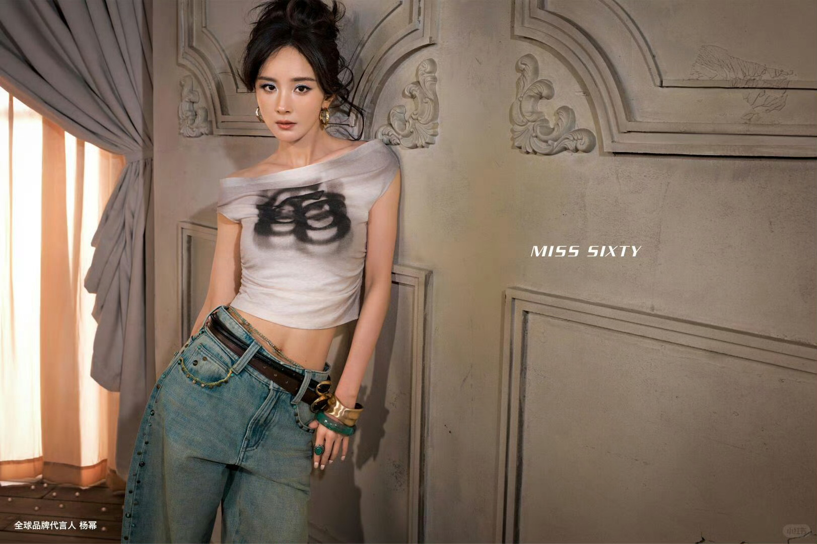 此女完美性感俊俏的身材 