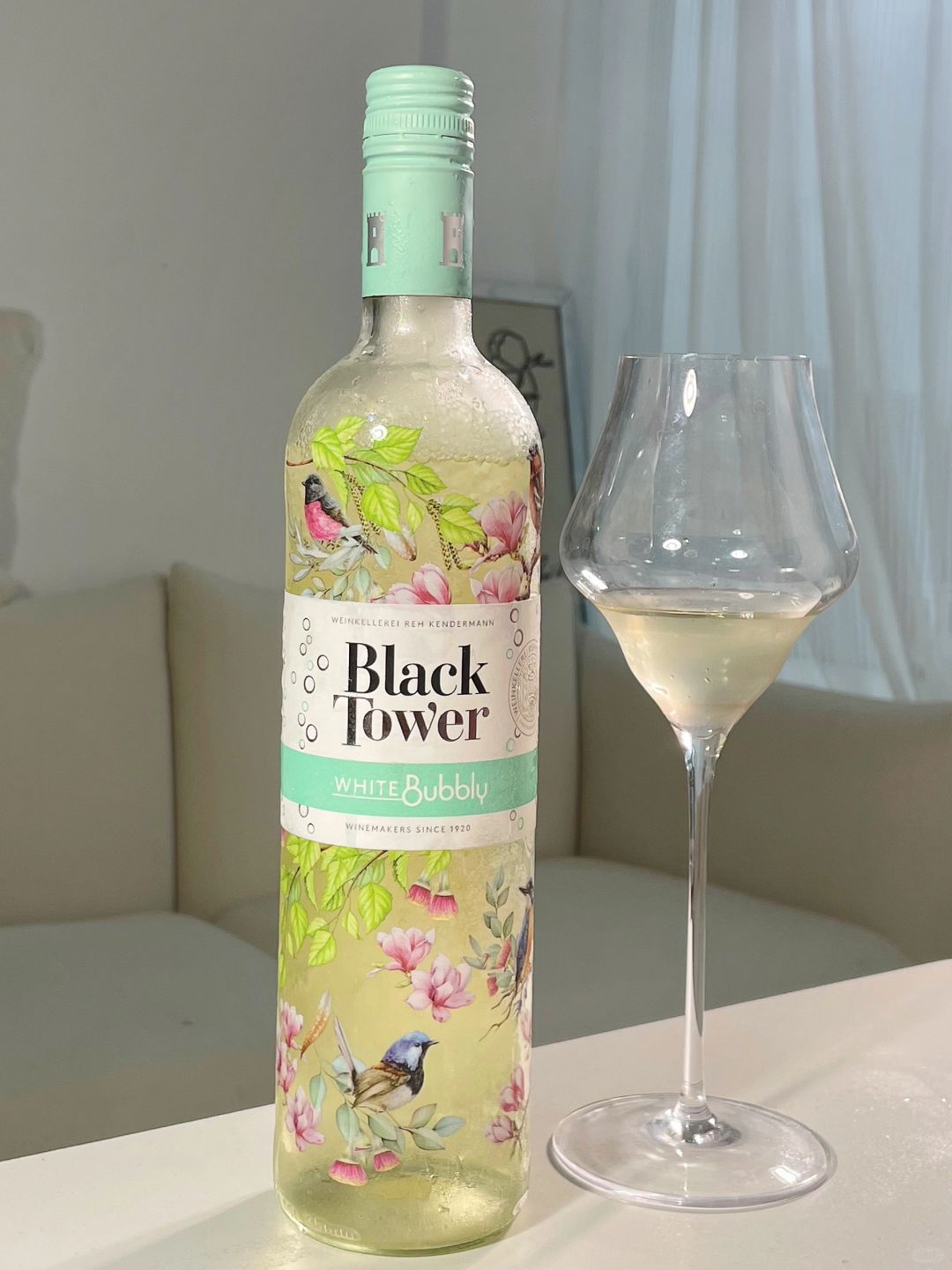 49.9r花蜜白桃汁，这酒咋又便宜又好喝呢？