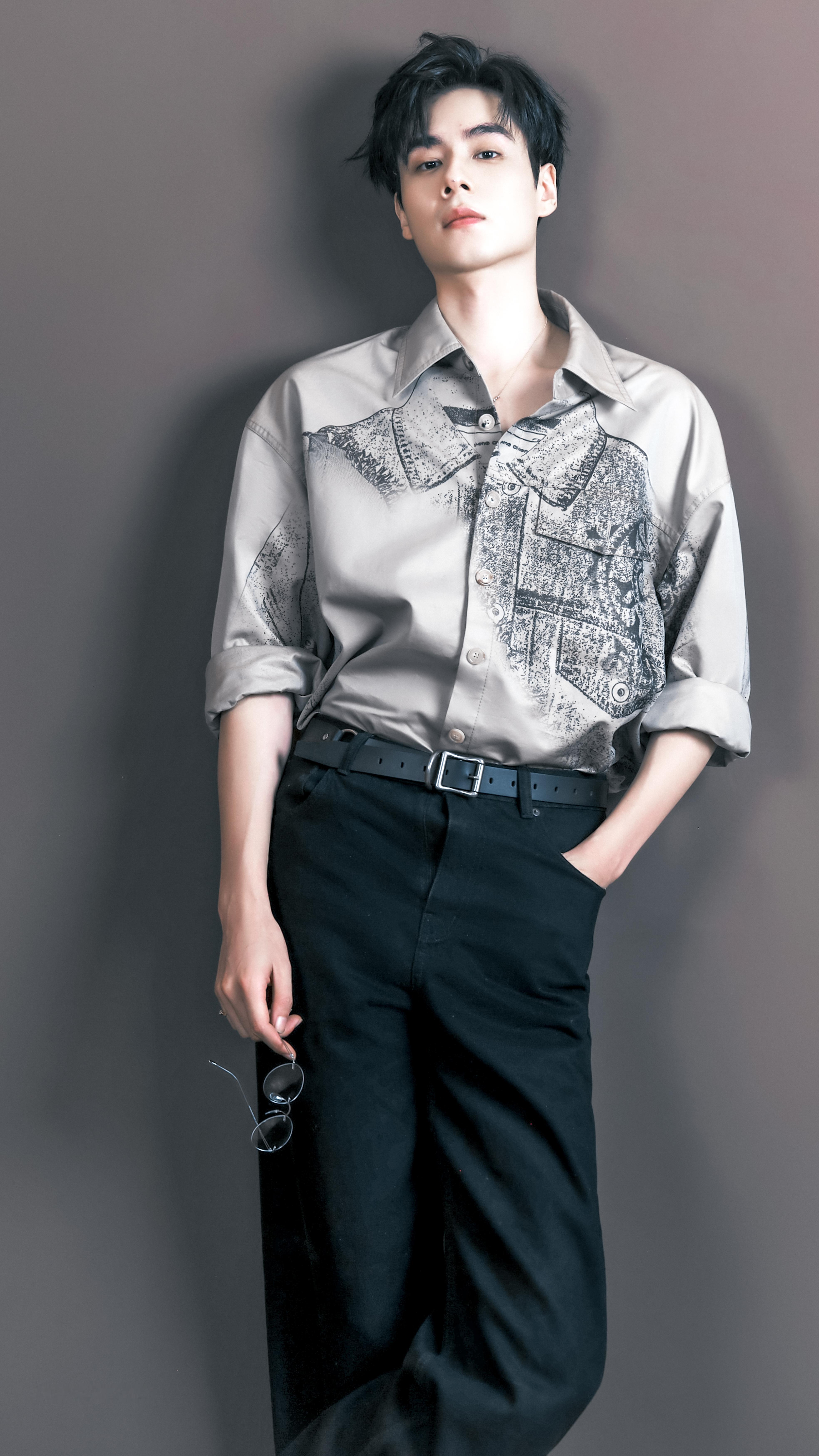 我的心愿很简单，就是看着你闪闪发光，享受每一个平凡而美好的瞬间