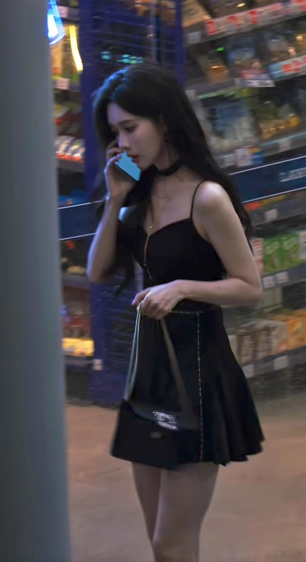 这个郝念一直在勾引我😠 ​​​