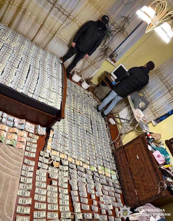 2026年2月26日，乌克兰国家安全局（SBU）突袭了文尼察市的一间公寓，查获超