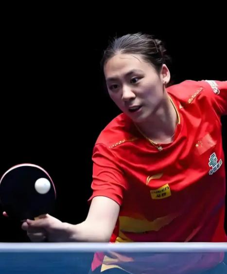 成也陈熠，败也陈熠！全运会乒乓球女团半决赛中，陈熠意外战胜了体力不支的陈梦，孙铭