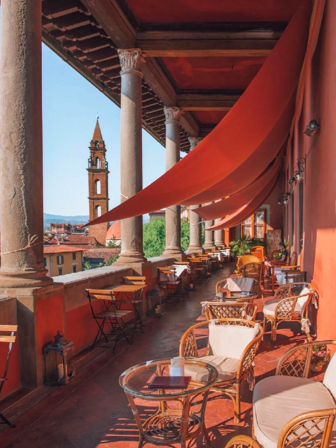 佛罗伦萨🇮🇹我愿意在这个屋顶bar坐一天！