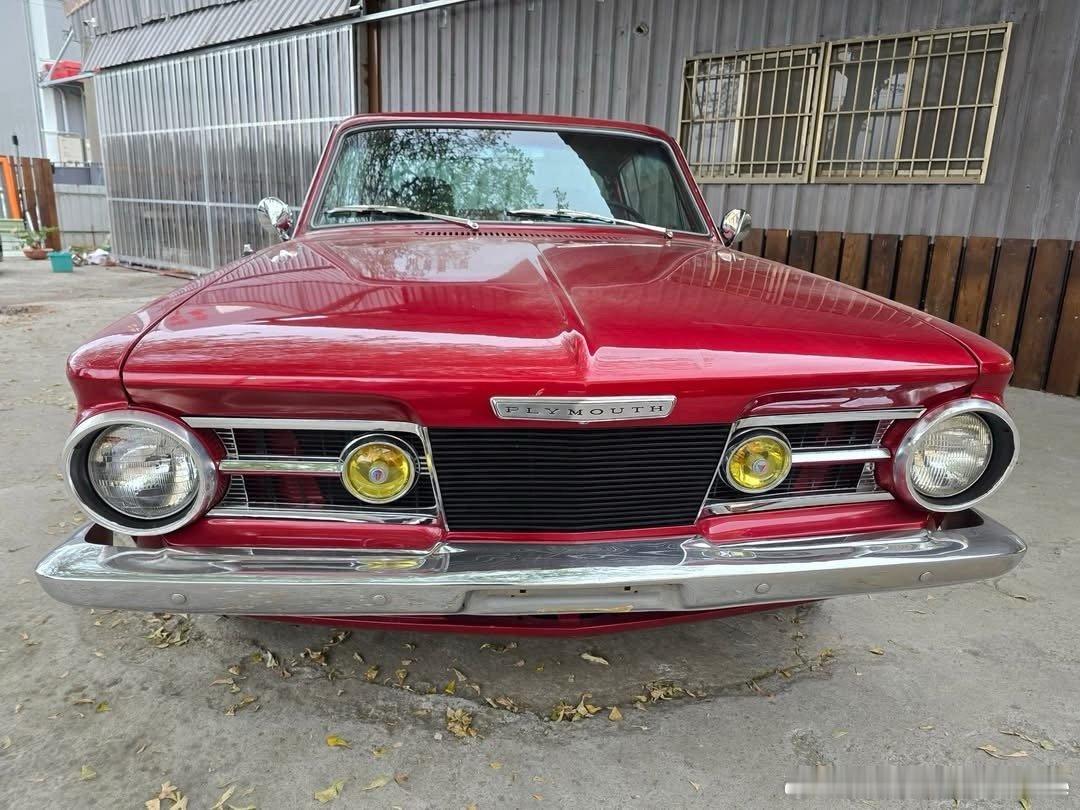 台湾老车1964年Plymouth Barracuda Sport Coupe 