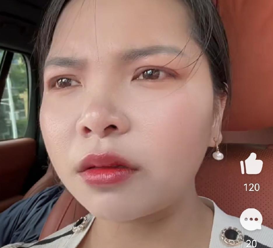 把孩子送进校门，亲眼看着她走进去，一个小时后老师打电话来说孩子没到班上。这种事放