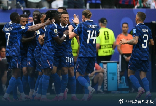 法国3-0轻取伊拉克，两连胜提前昂首出线！这场球实力差距确实挺明显。伊拉克全场踢