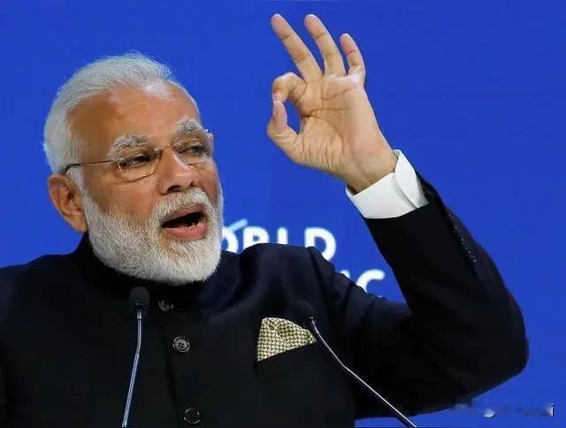 印度松绑中资准入，有没有风险，大家都要擦亮眼睛。
毕竟此前已经有许多的中资企业前