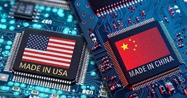 硅谷一夜破防！Kimi K3开源屠榜，美国八个月优势说没就没