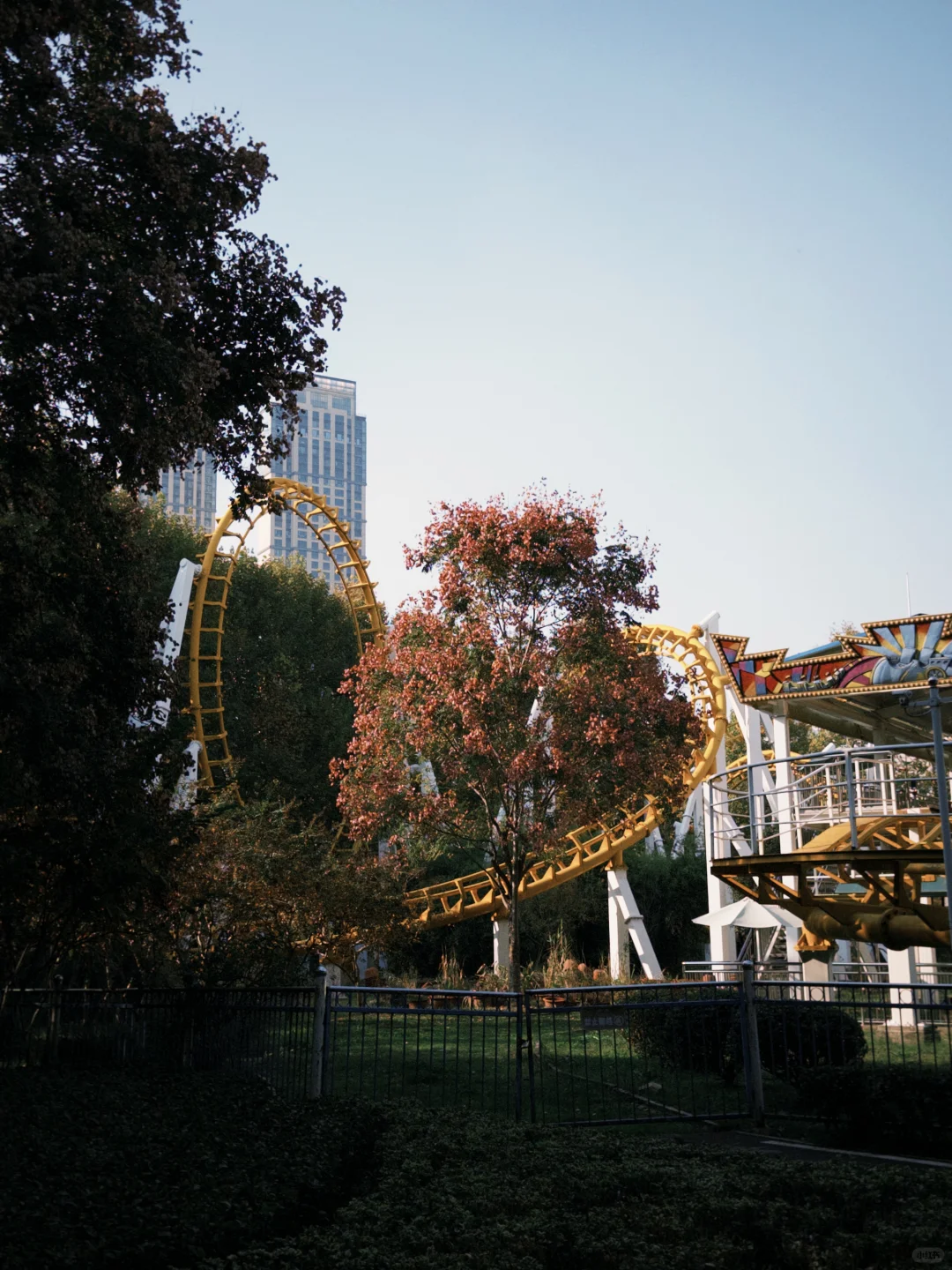 中山公园这个爱心机位💗🎢还没什么人发现…