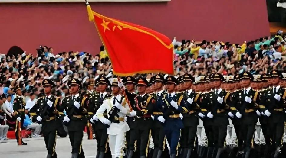 西方战略专家感叹：中国是全世界，唯一强得悄无声息的超级大国

最近翻新闻，发现一