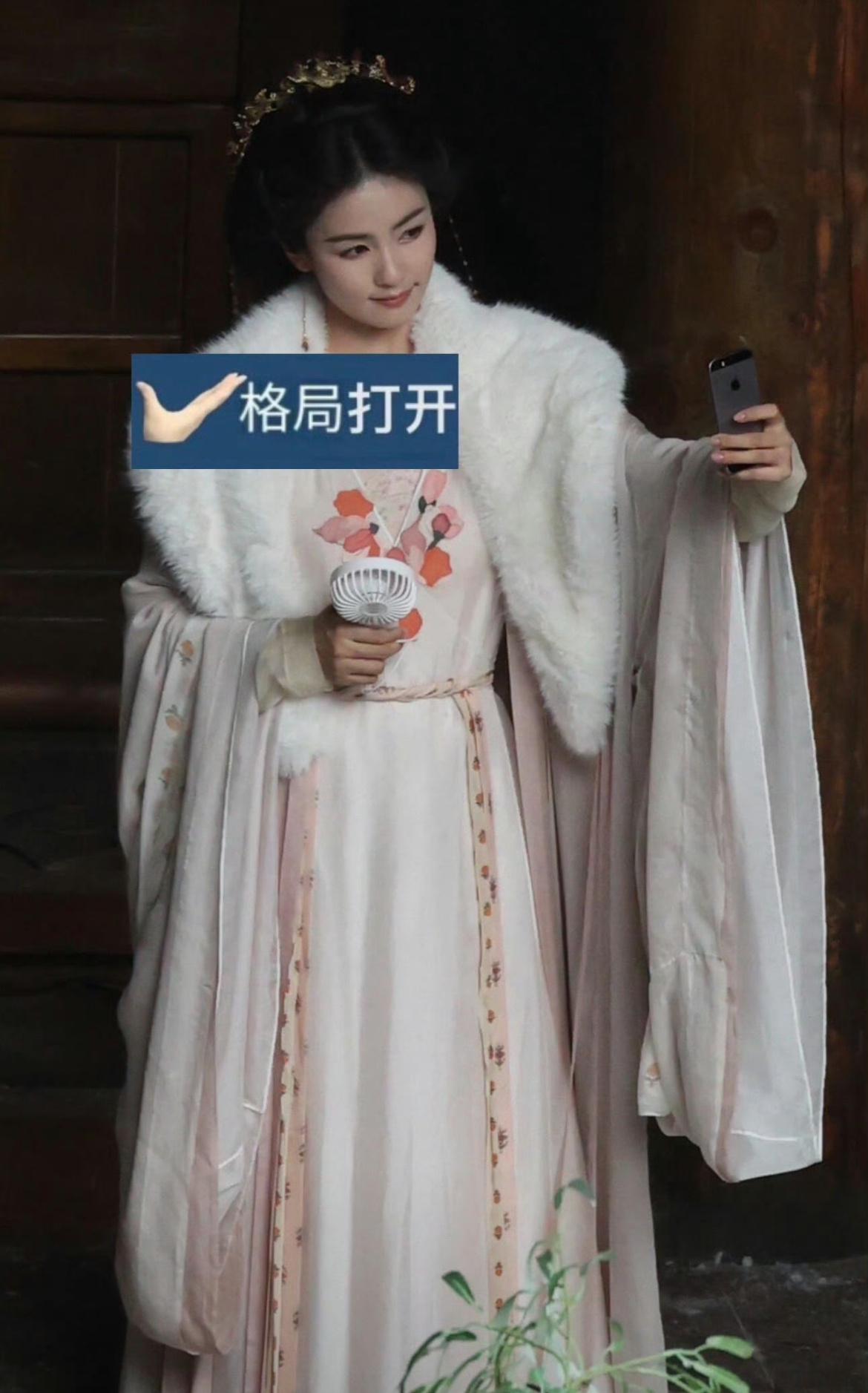 白鹿新剧造型梦回周生如故只不过这次看起来甜甜的可别那么虐了[苦涩][苦涩] ​​