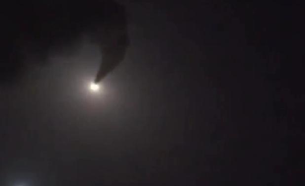 消耗他的防空弹药，不一定非得打到他，消耗他也是胜利。以色列拦截黎巴嫩真主党发射的